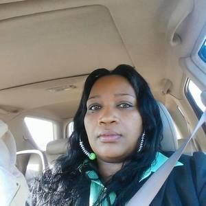 Meet your Posher, Carrie